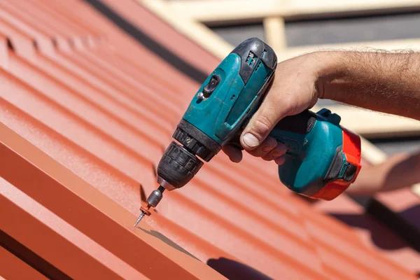 Get Your Roof Repaired Before Small Issues Get Worse