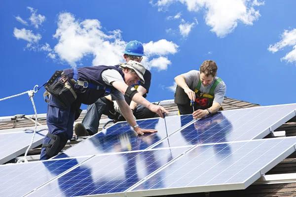 Long Term Savings Potential of Installing solar panels los angeles